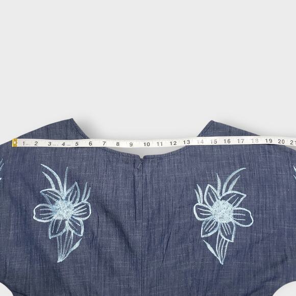 Wayward Fancies Blue Chambray Floral Embroidered Maxi Dress Sz 8-M Grandma - Picture 11 of 14